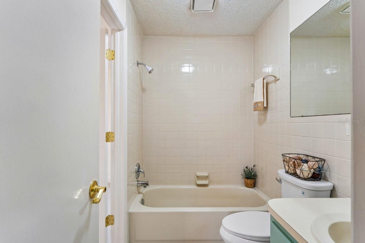 6709 DEVONSHIRE LN, #10A, New Port Richey, FL 34654
