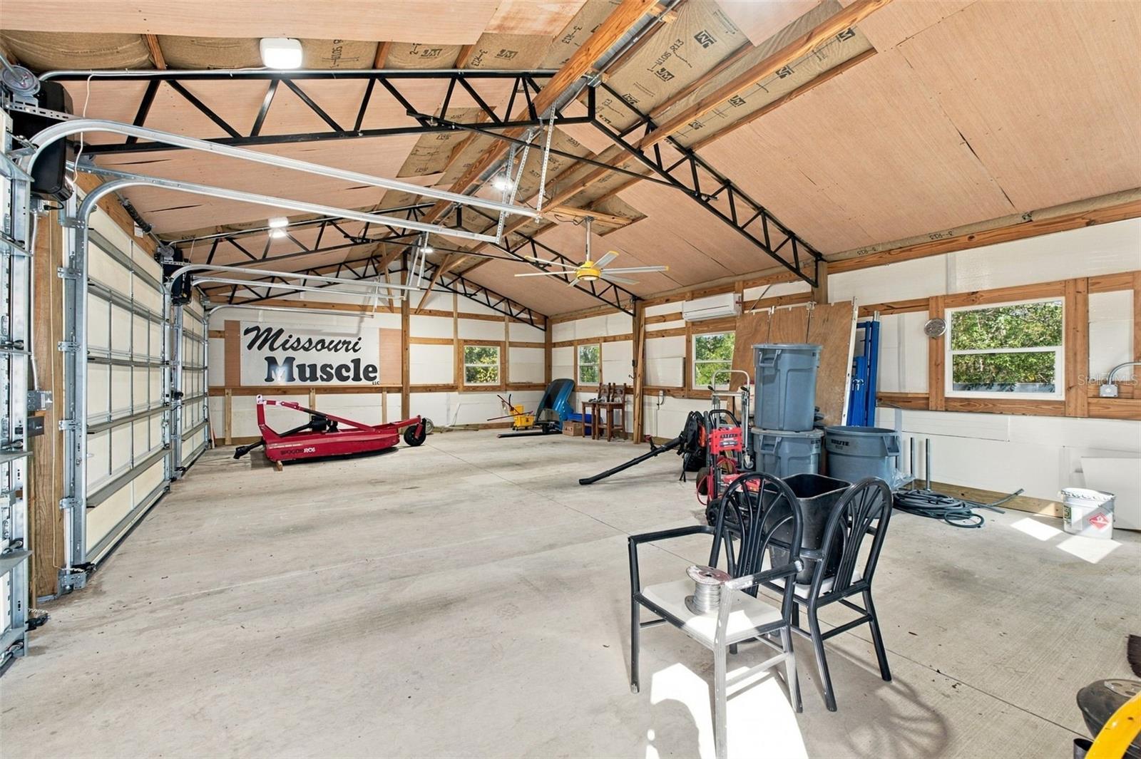 DETACHED 3 CAR GARAGE