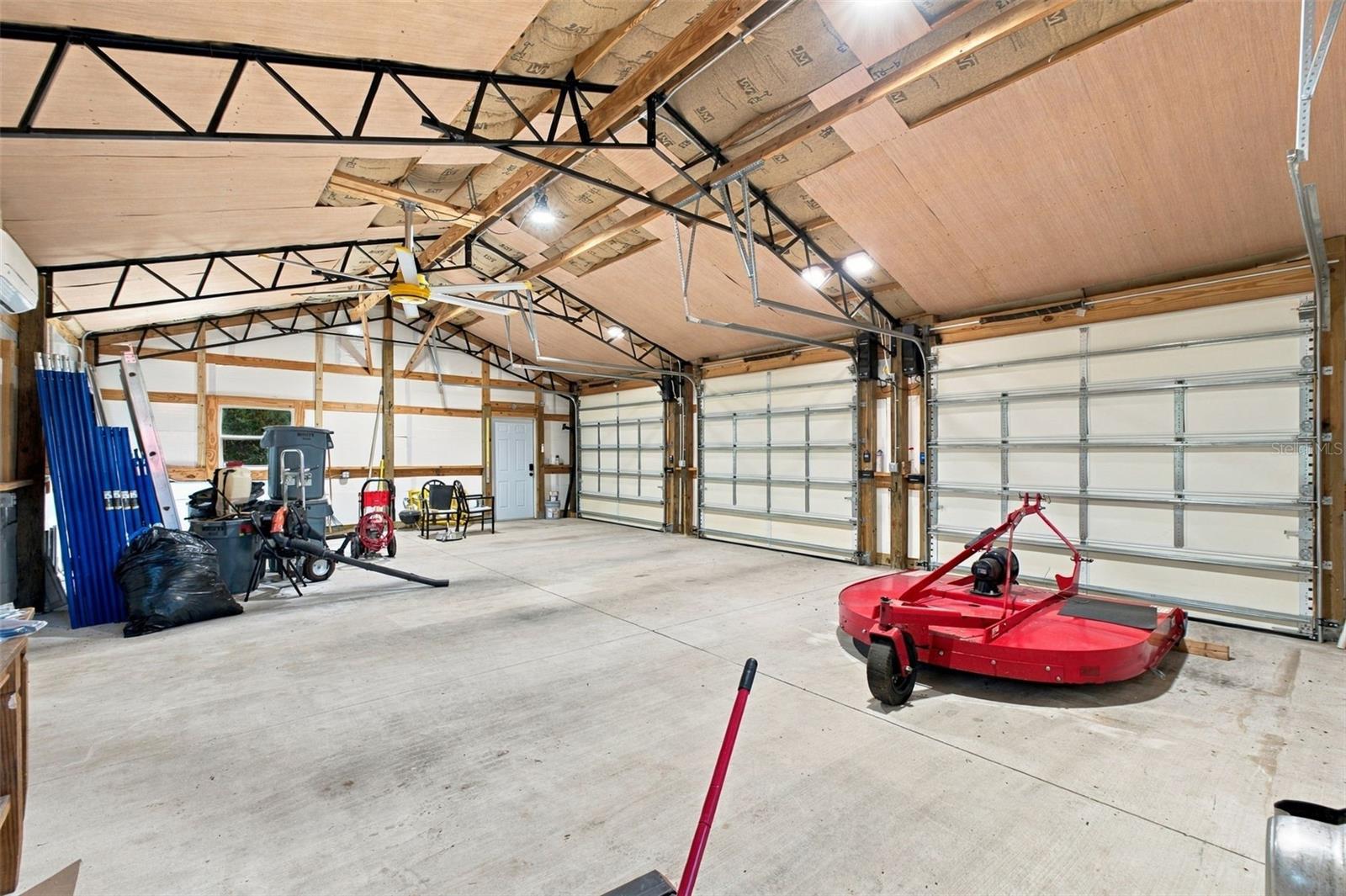 DETACHED 3 CAR GARAGE