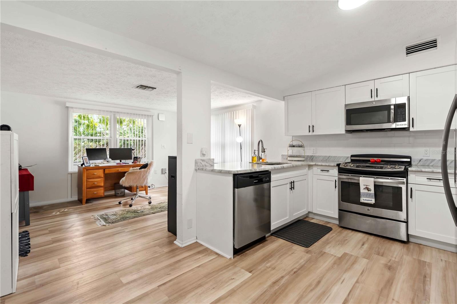 7208 DIPAOLA DRIVE, Hudson, FL 34667