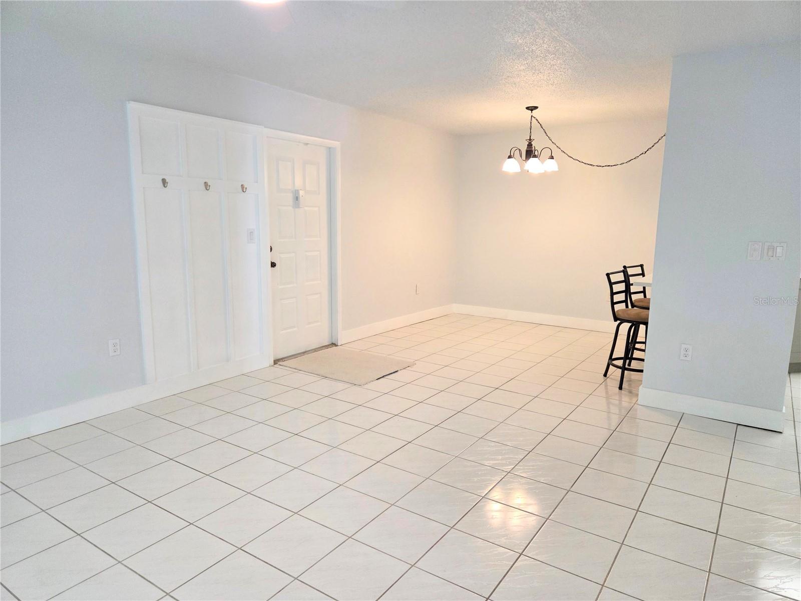 Living & Dining room