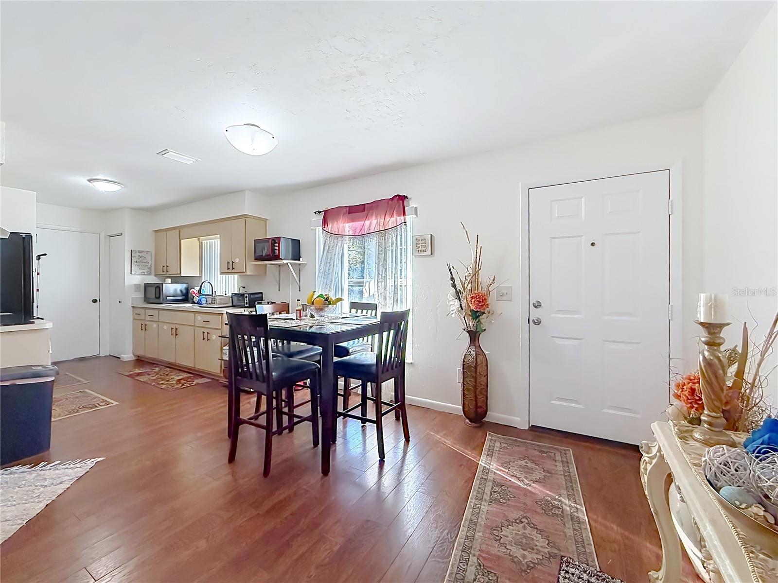 906 OAK STREET, Inverness, FL 34452