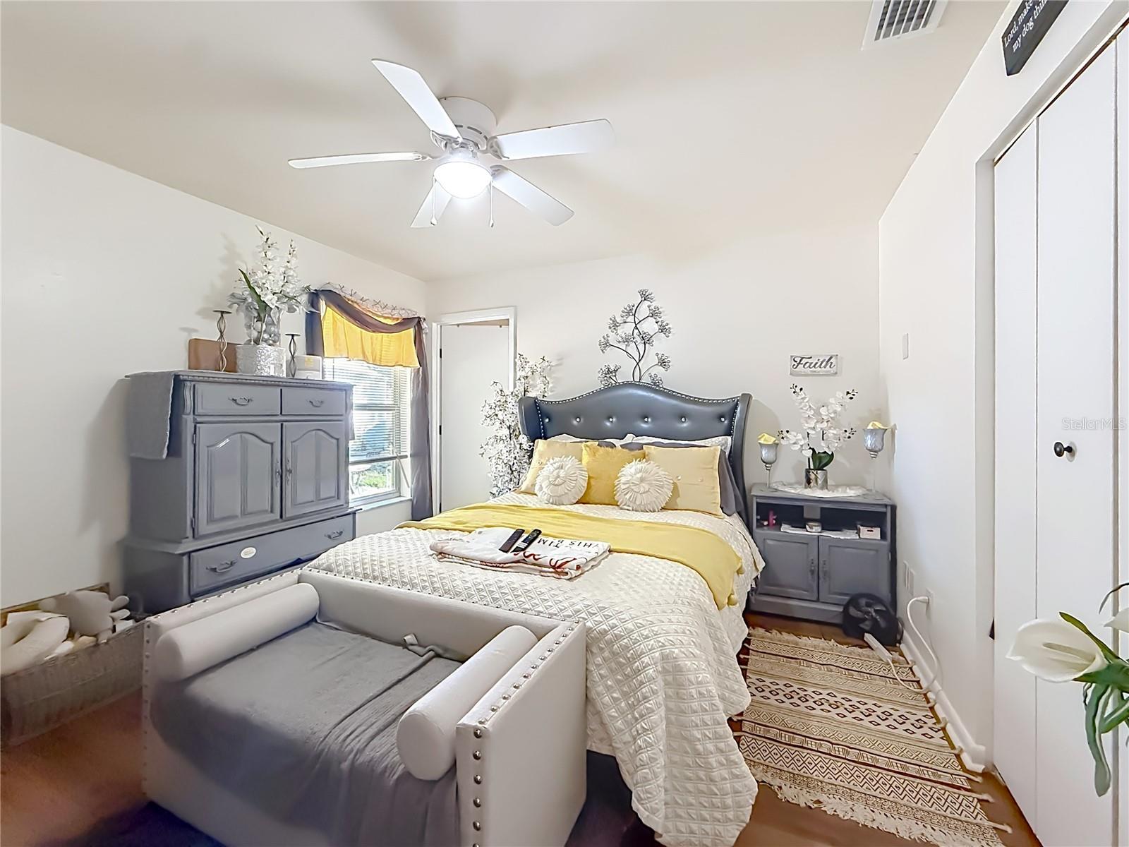 906 OAK STREET, Inverness, FL 34452