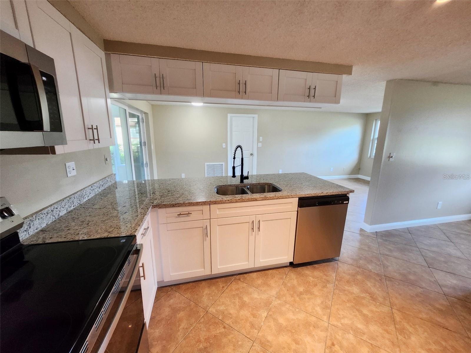 7146 CARMEL AVENUE, New Port Richey, FL 34655