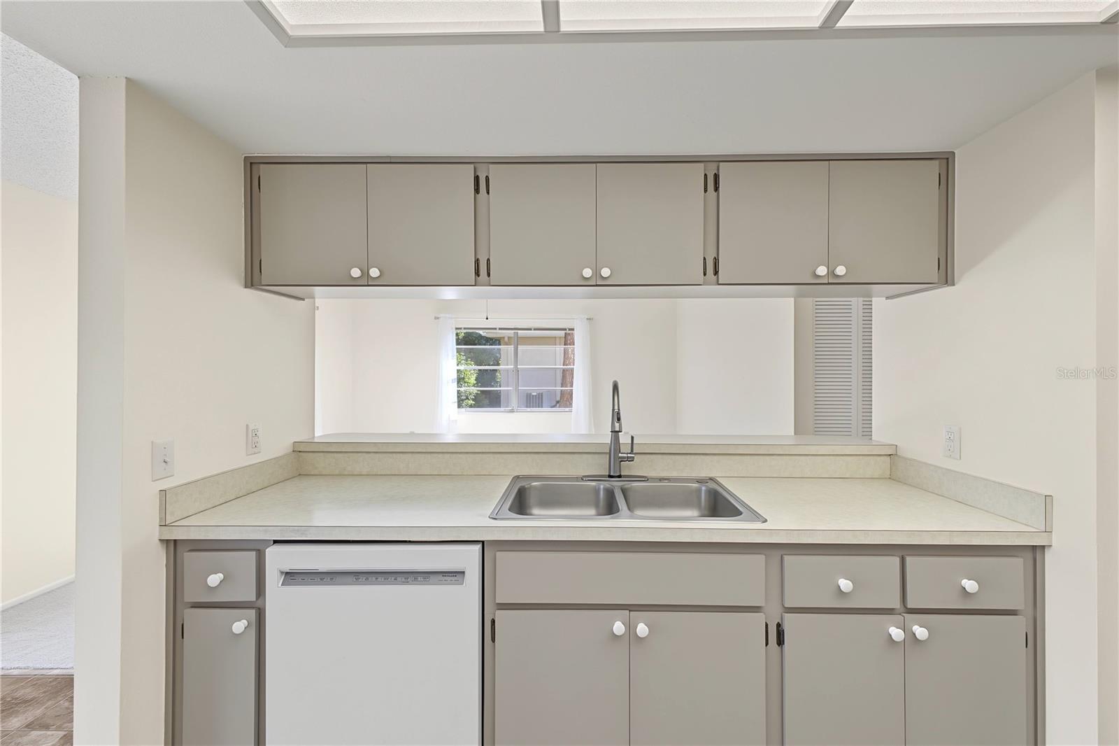 7103 CROWN OAKS DRIVE, Spring Hill, FL 34606
