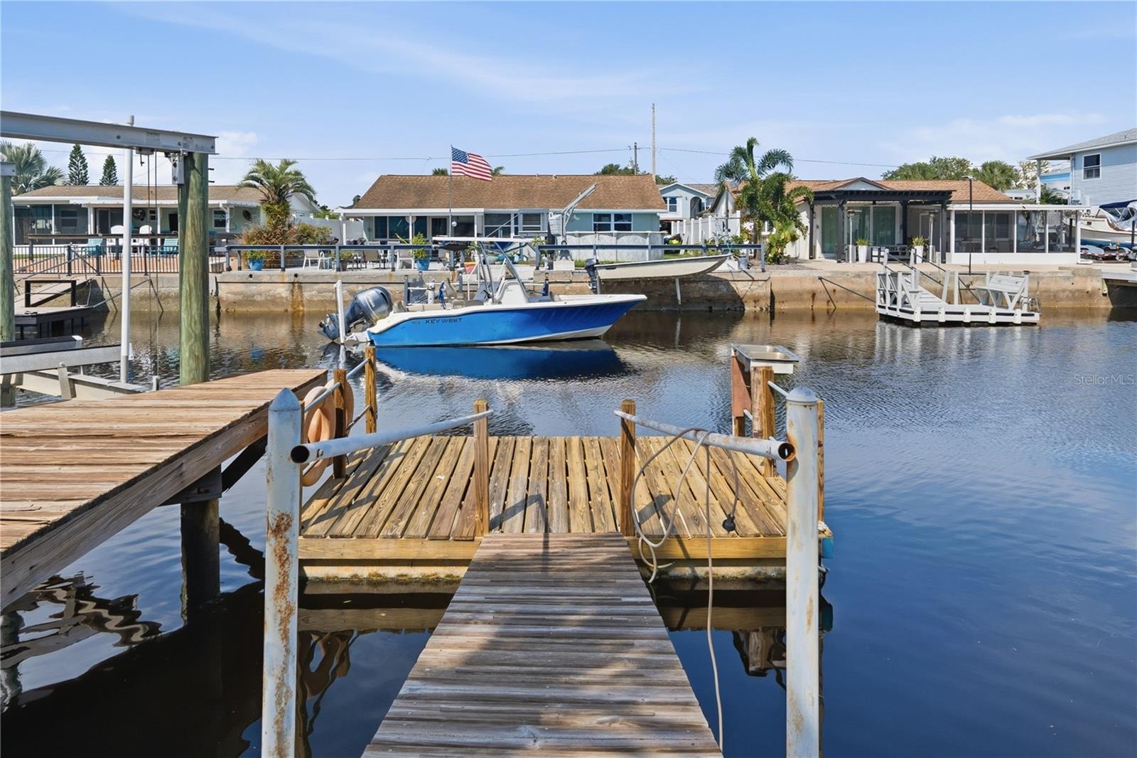 11X7 FLOATING DOCK