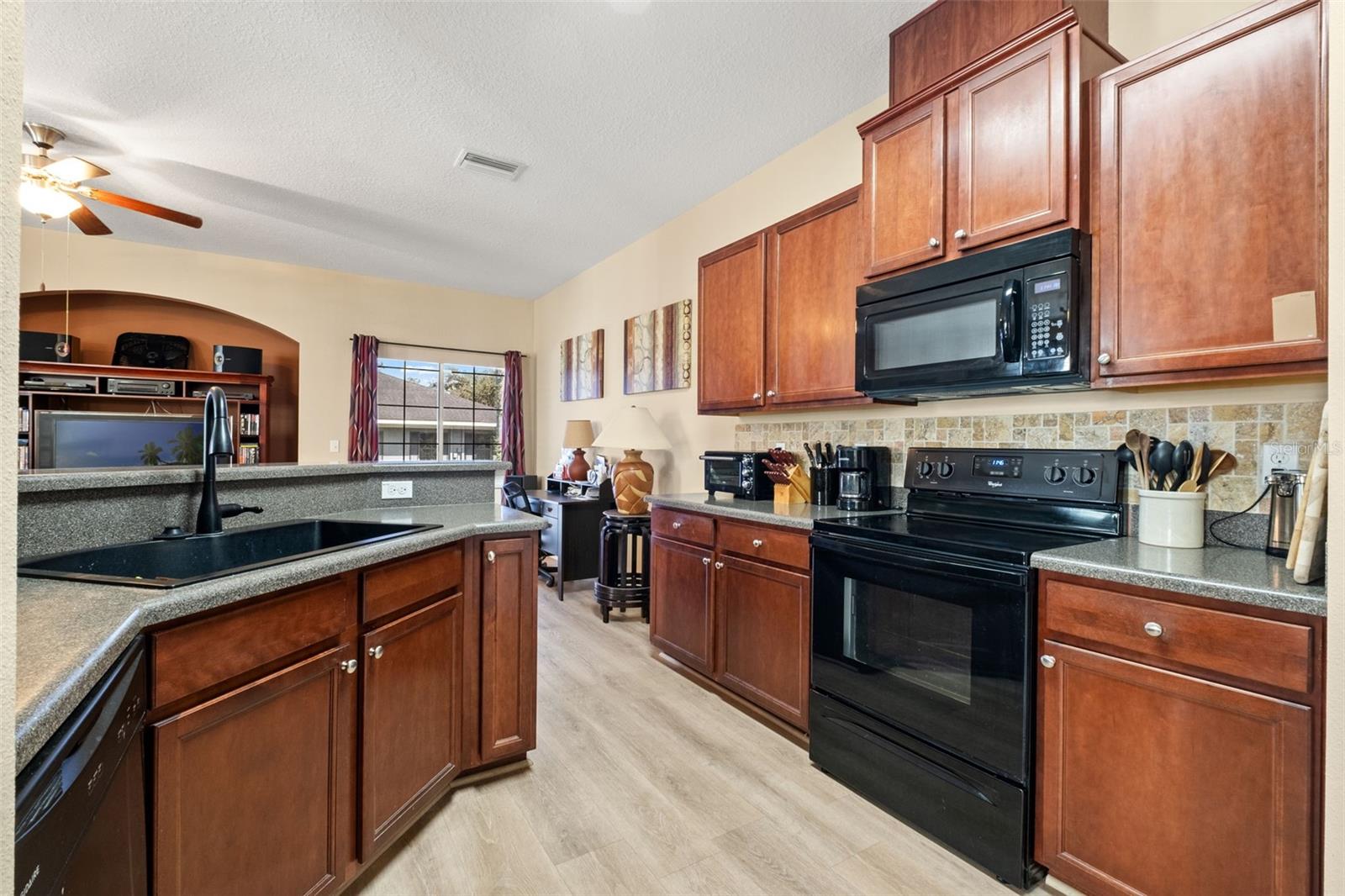 8423 BLUE ROCK DRIVE, New Port Richey, FL 34653