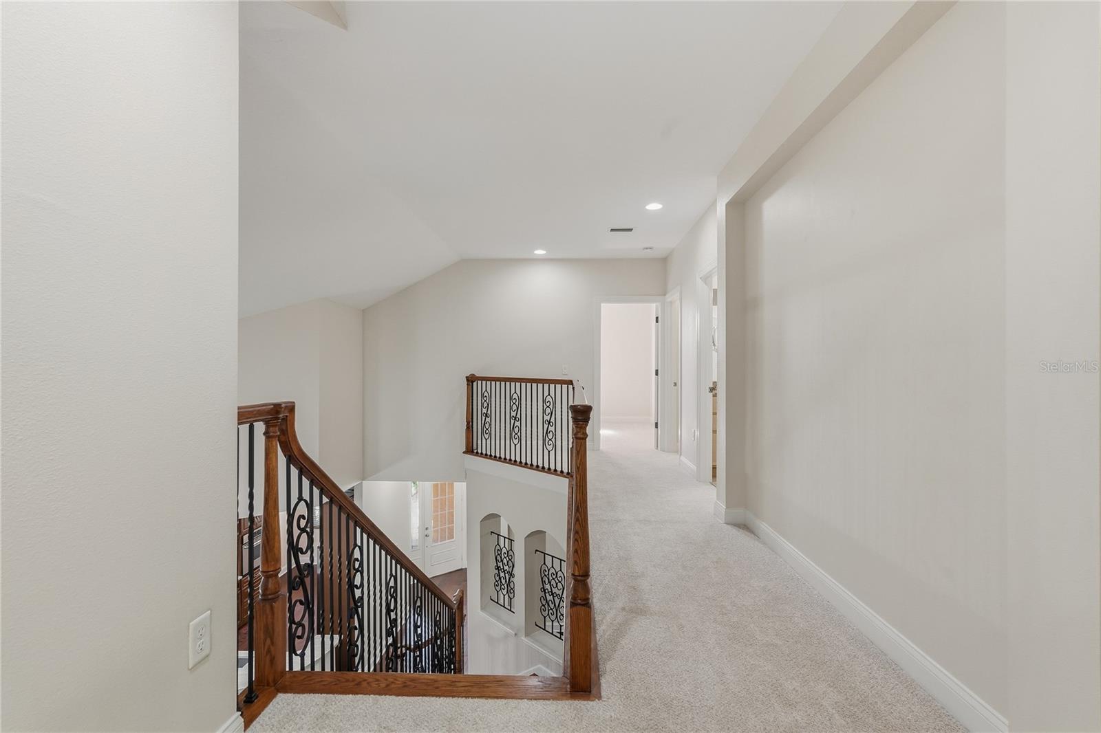 2nd Floor Hall Way