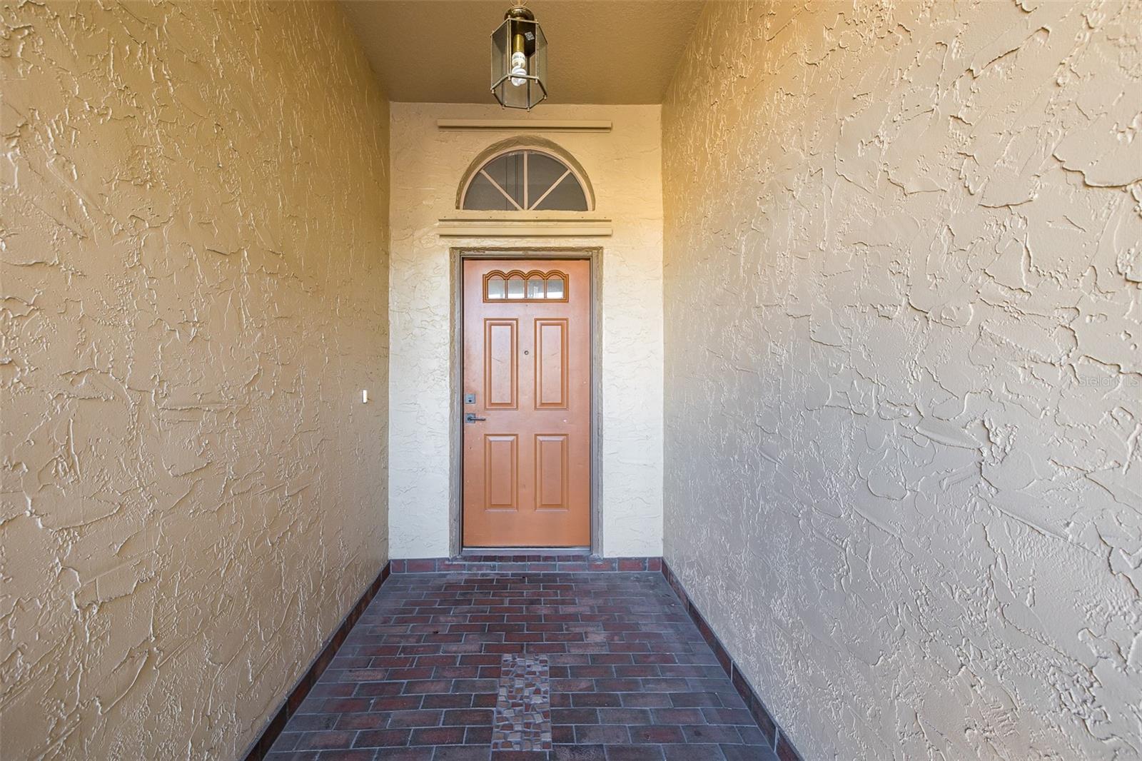 Enclosed entry