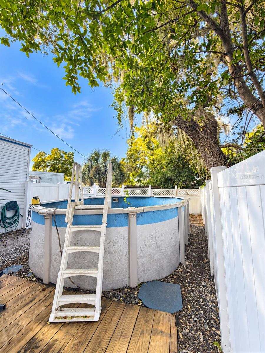 1301 LIVE OAK PARKWAY, Tarpon Springs, FL 34689