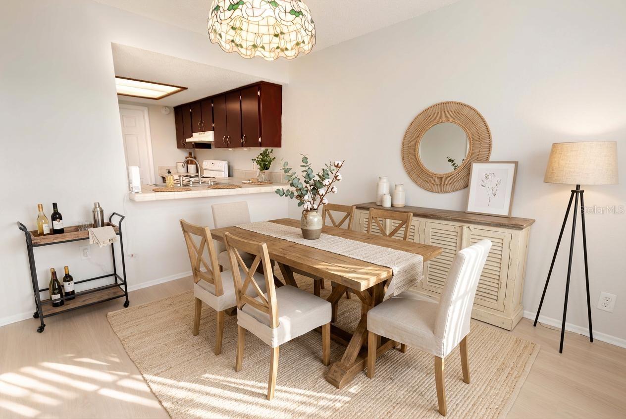 dining room-virtual staged dining room-virtual staged