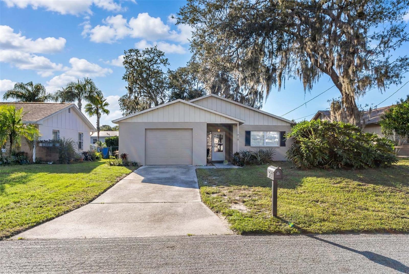 7245 KNOLL DRIVE, New Port Richey, FL 34653