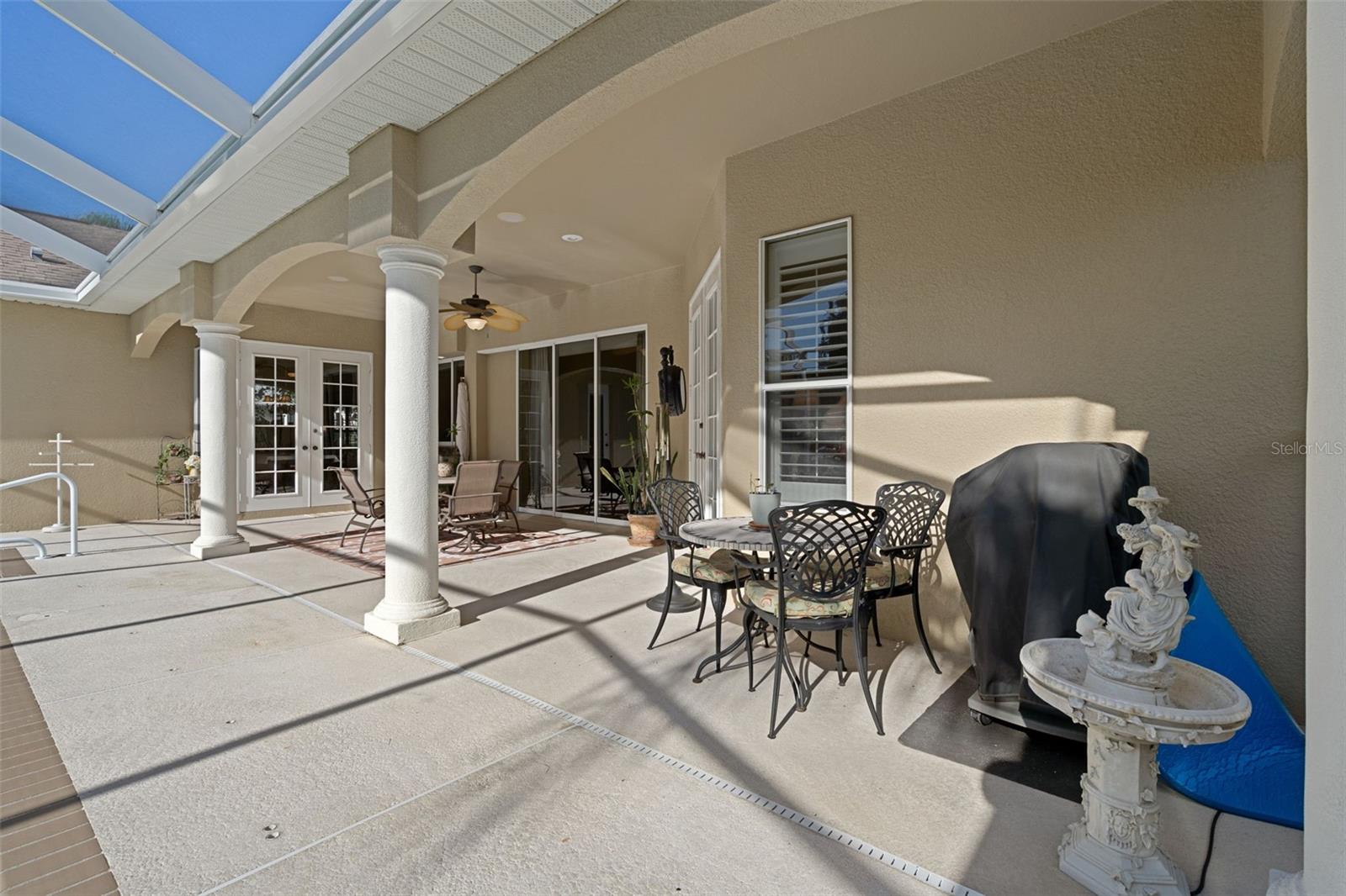 Rear Lanai