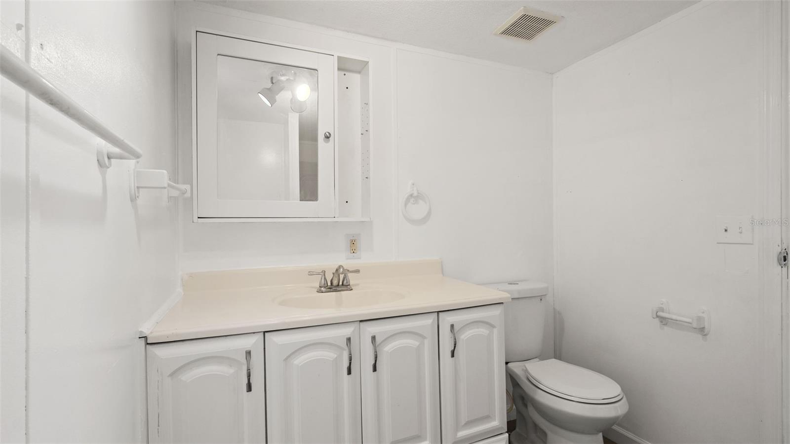 16100 LACANTO STREET, Brooksville, FL 34604