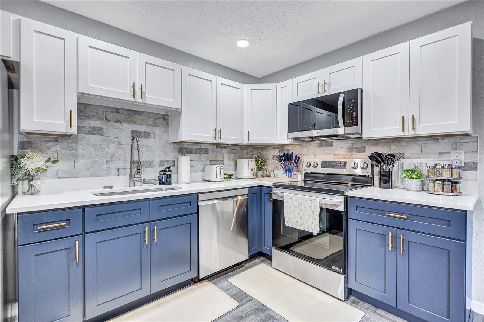 3405 POINSETTIA DRIVE, Hernando Beach, FL 34607