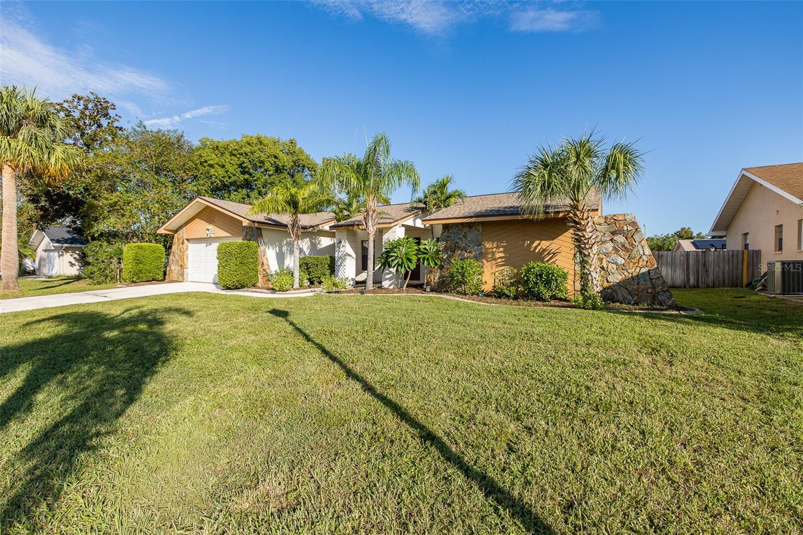 10235 LANDMARK DRIVE, Hudson, FL 34667