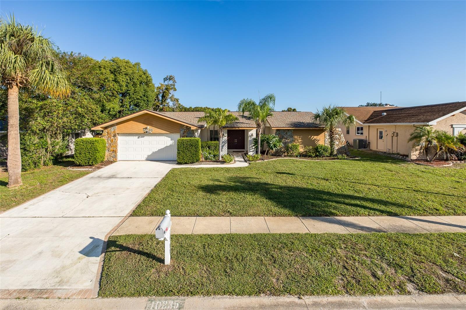 10235 LANDMARK DRIVE, Hudson, FL 34667
