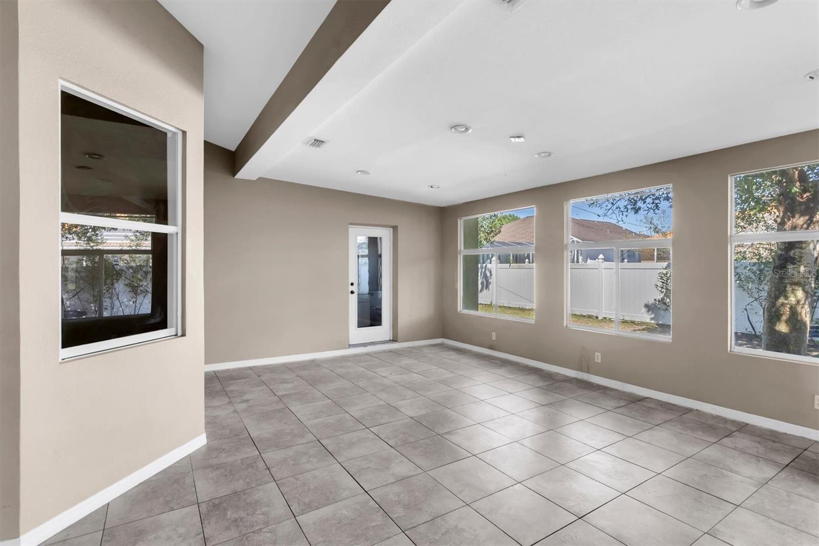 Bonus room Bonus room