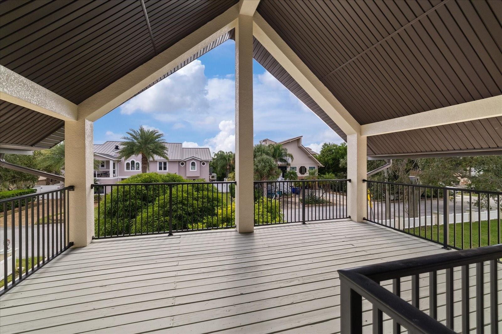 Deck at front landing