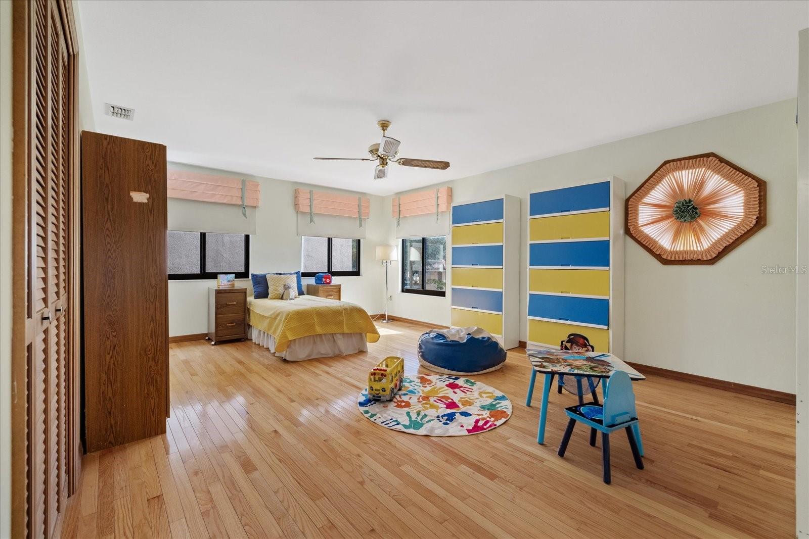 Second bedroom