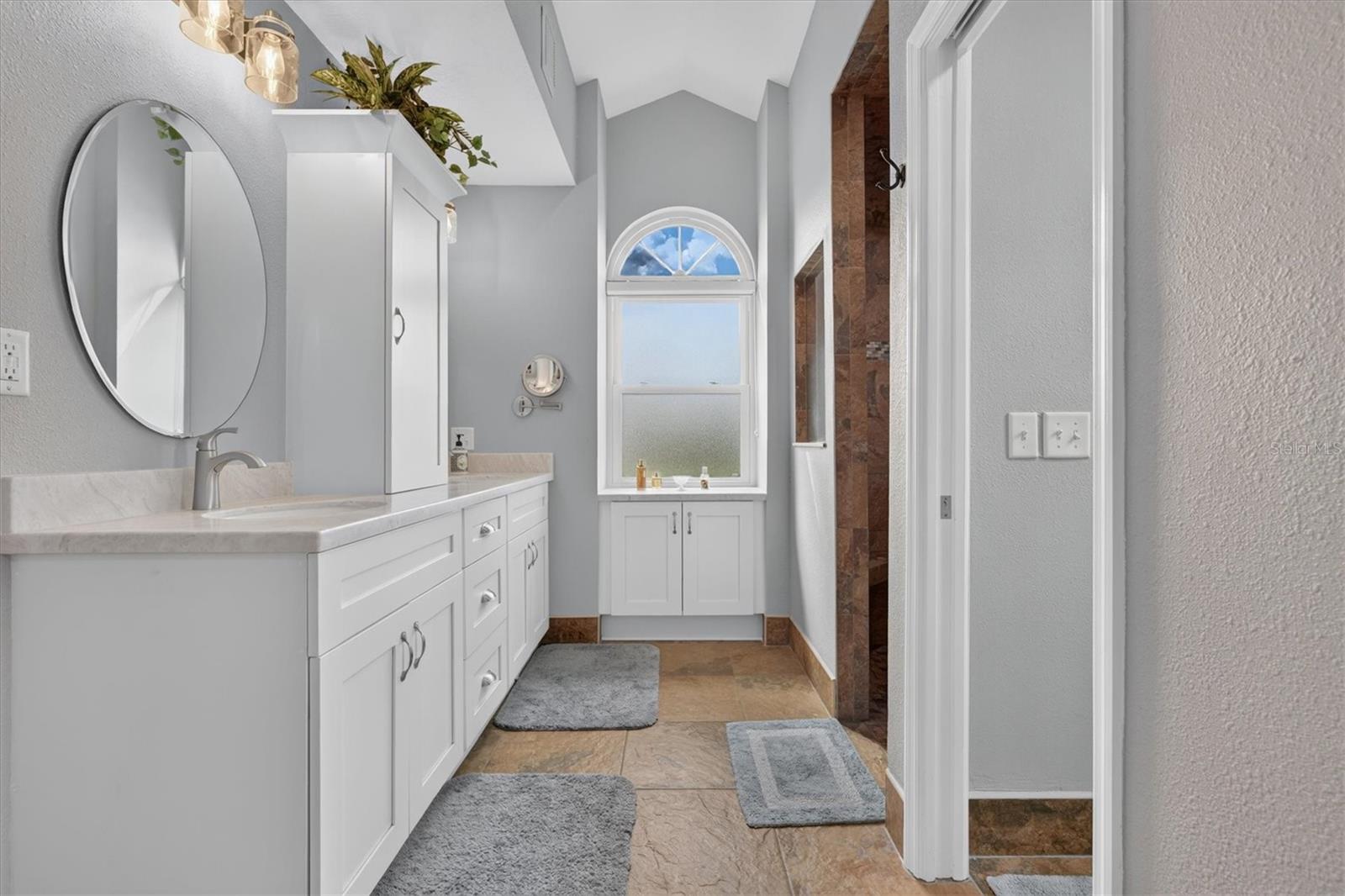 Updated Primary Bathroom
