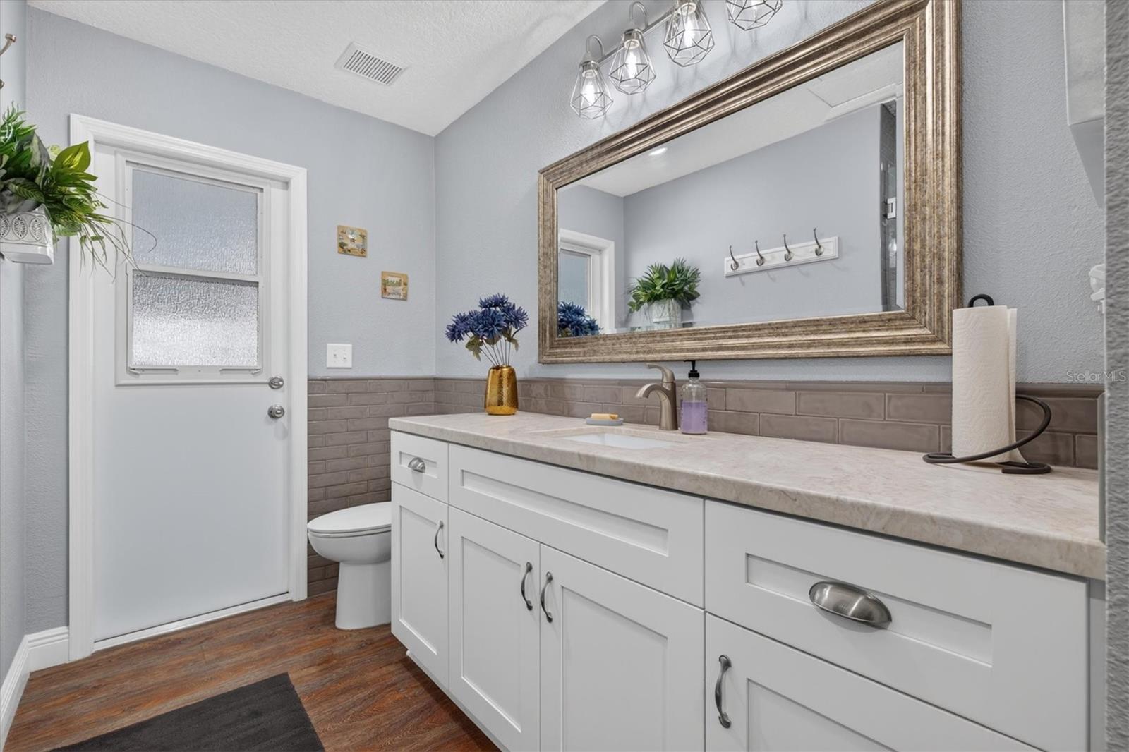 Updated Guest Bathroom 2 with Pool Access