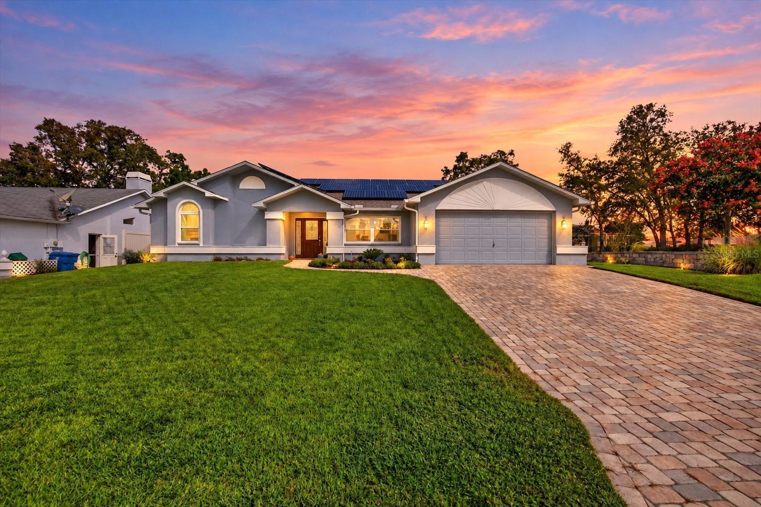3/2/2 Pool Home in Berkeley Manor 3/2/2 Pool Home in Berkeley Manor