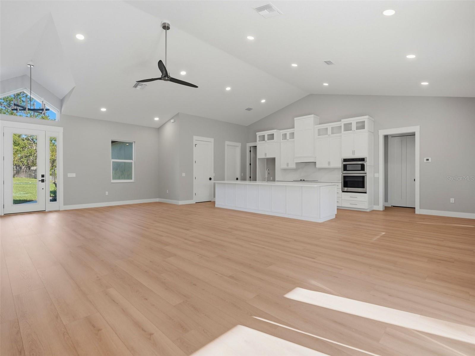 11250 HUMBER ROAD, Weeki Wachee, FL 34614