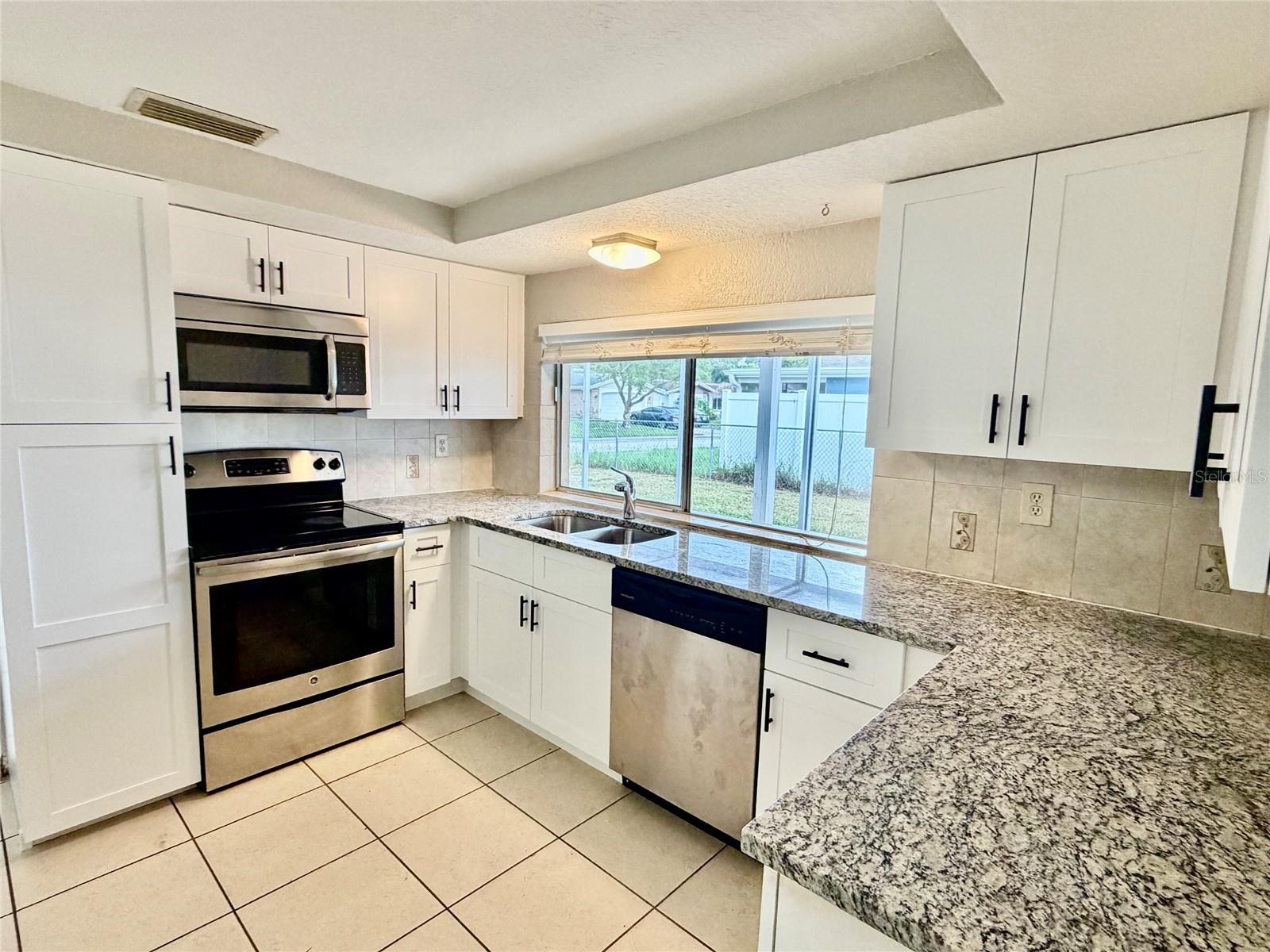 4015 CASHMERE DRIVE, New Port Richey, FL 34652