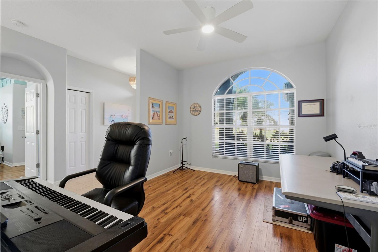 1623 VISTOSO LANE, Ruskin, FL 33573