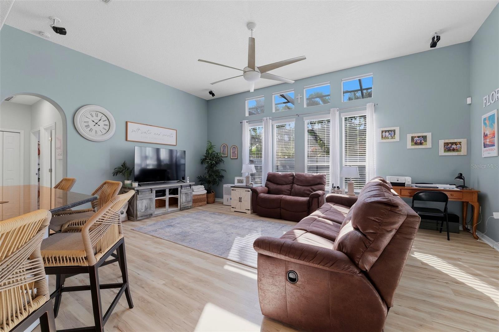 1623 VISTOSO LANE, Ruskin, FL 33573