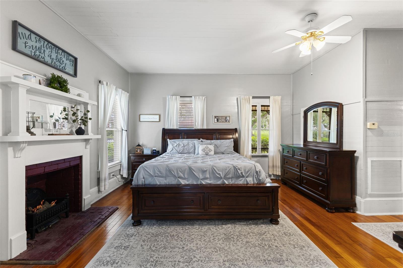 427 HOWELL AVENUE, Brooksville, FL 34601