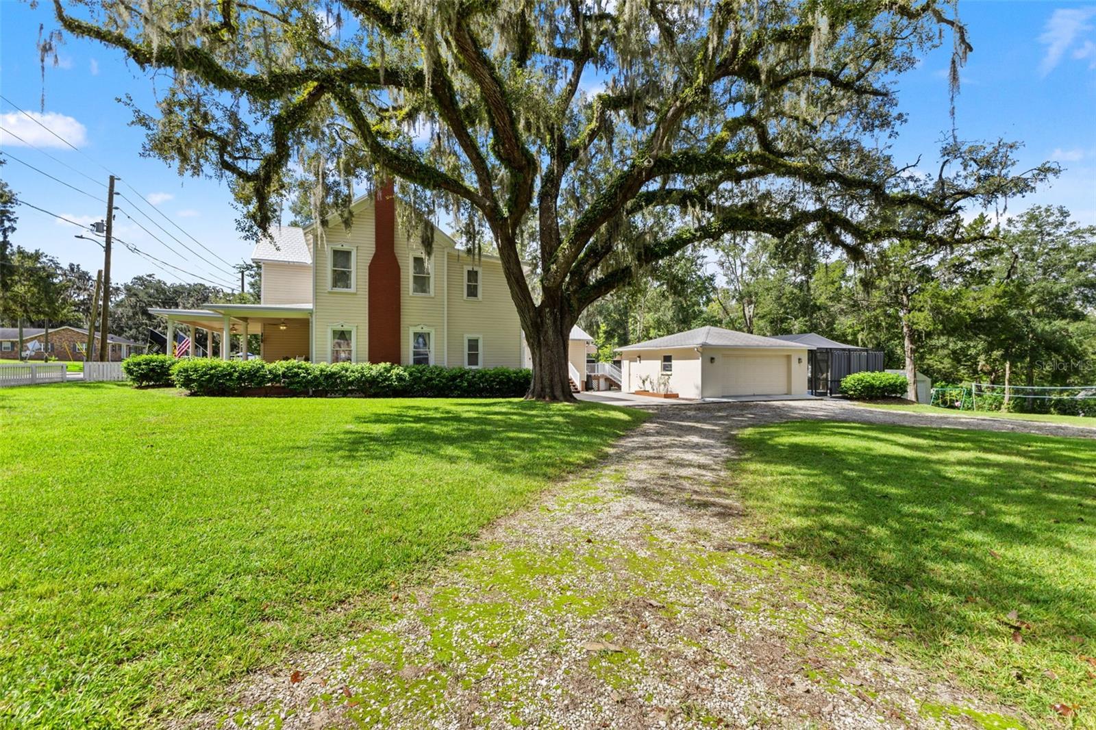 427 HOWELL AVENUE, Brooksville, FL 34601 427 HOWELL AVENUE, Brooksville, FL 34601