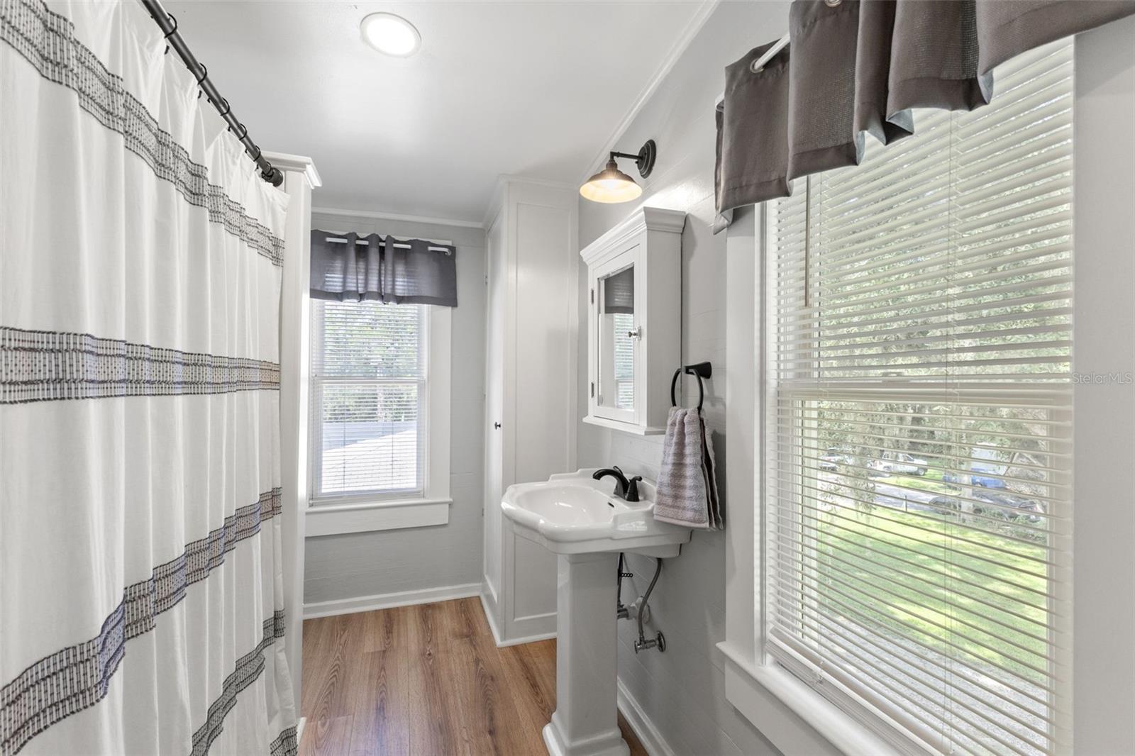 427 HOWELL AVENUE, Brooksville, FL 34601
