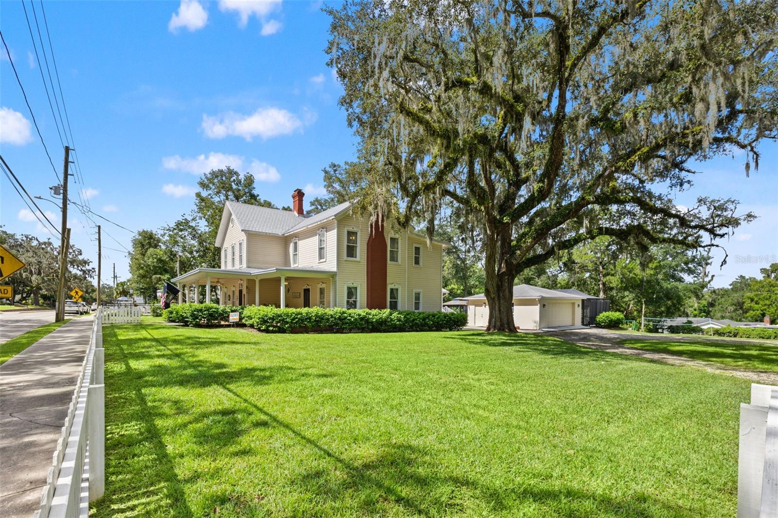 427 HOWELL AVENUE, Brooksville, FL 34601
