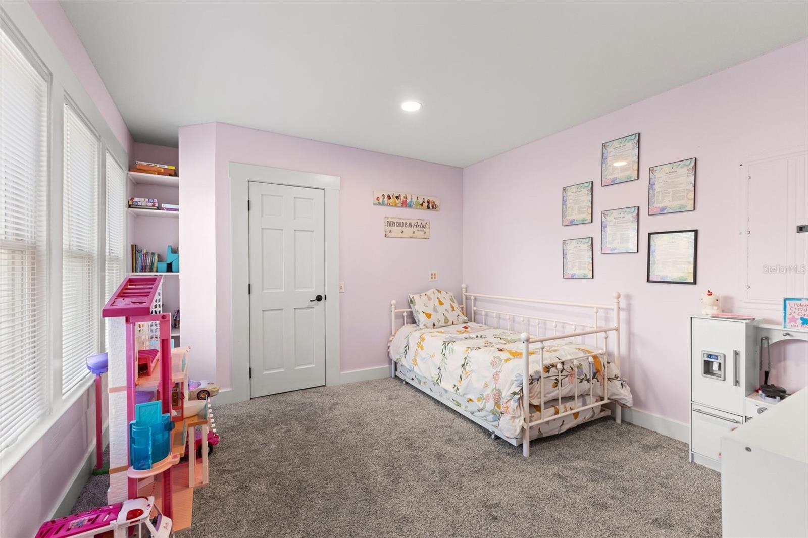 427 HOWELL AVENUE, Brooksville, FL 34601