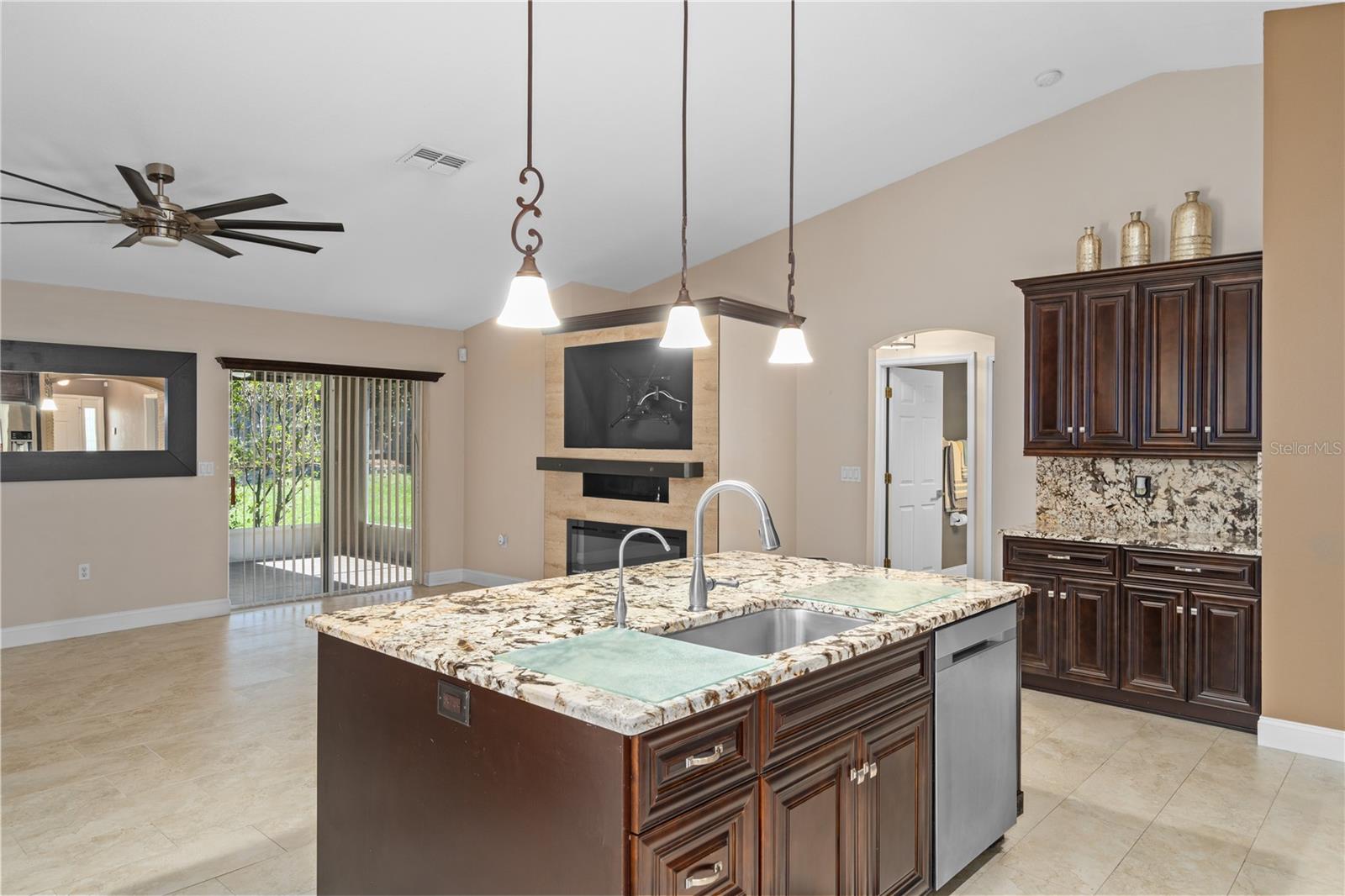 5252 MENTMORE, Spring Hill, FL 34606