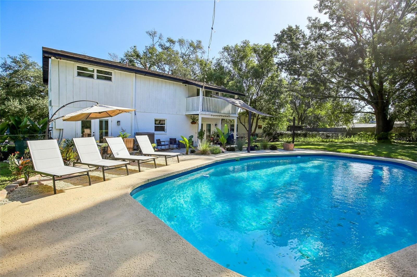 18410 STERLING SILVER CIRCLE, Lutz, FL 33549