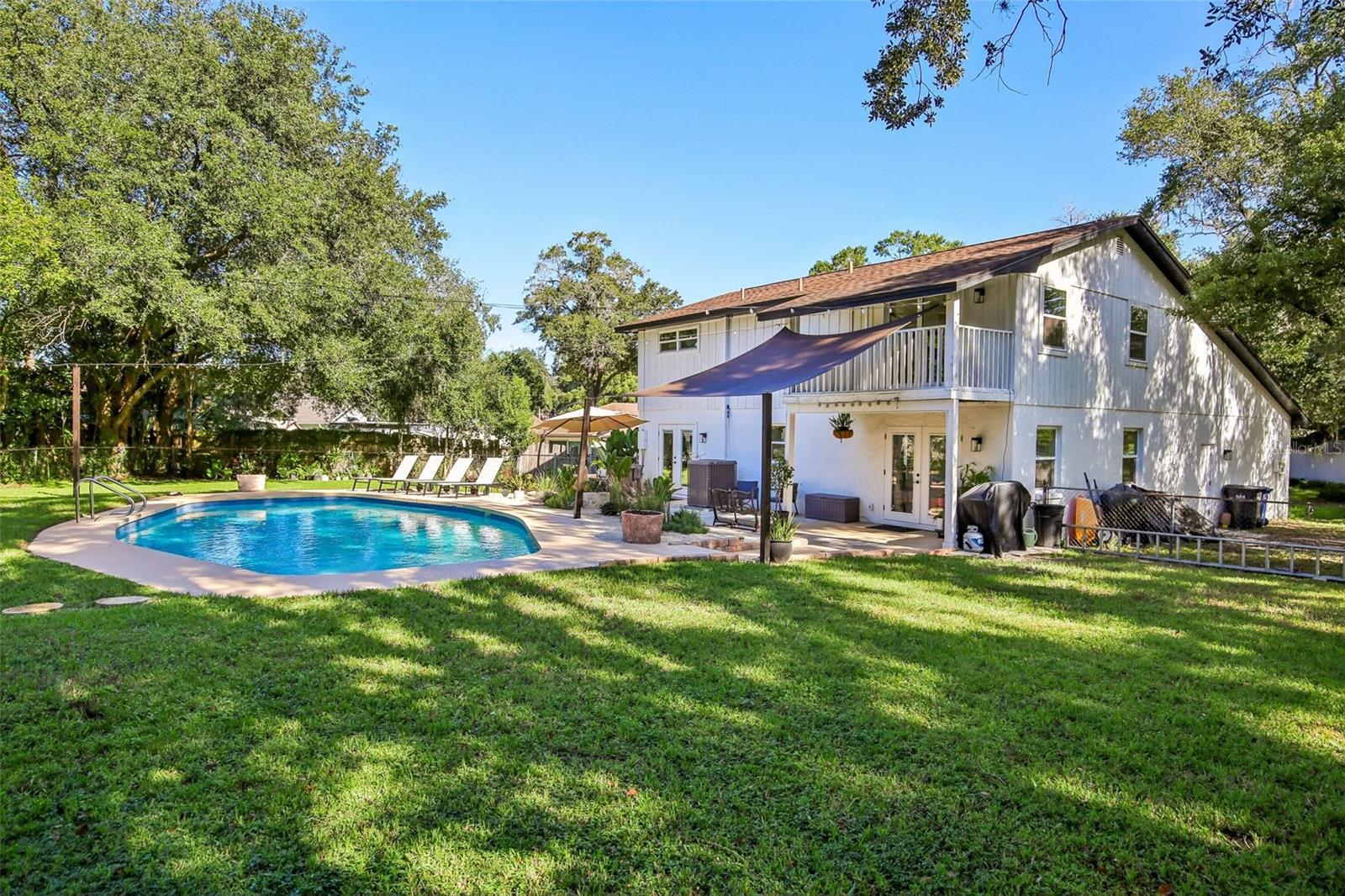18410 STERLING SILVER CIRCLE, Lutz, FL 33549