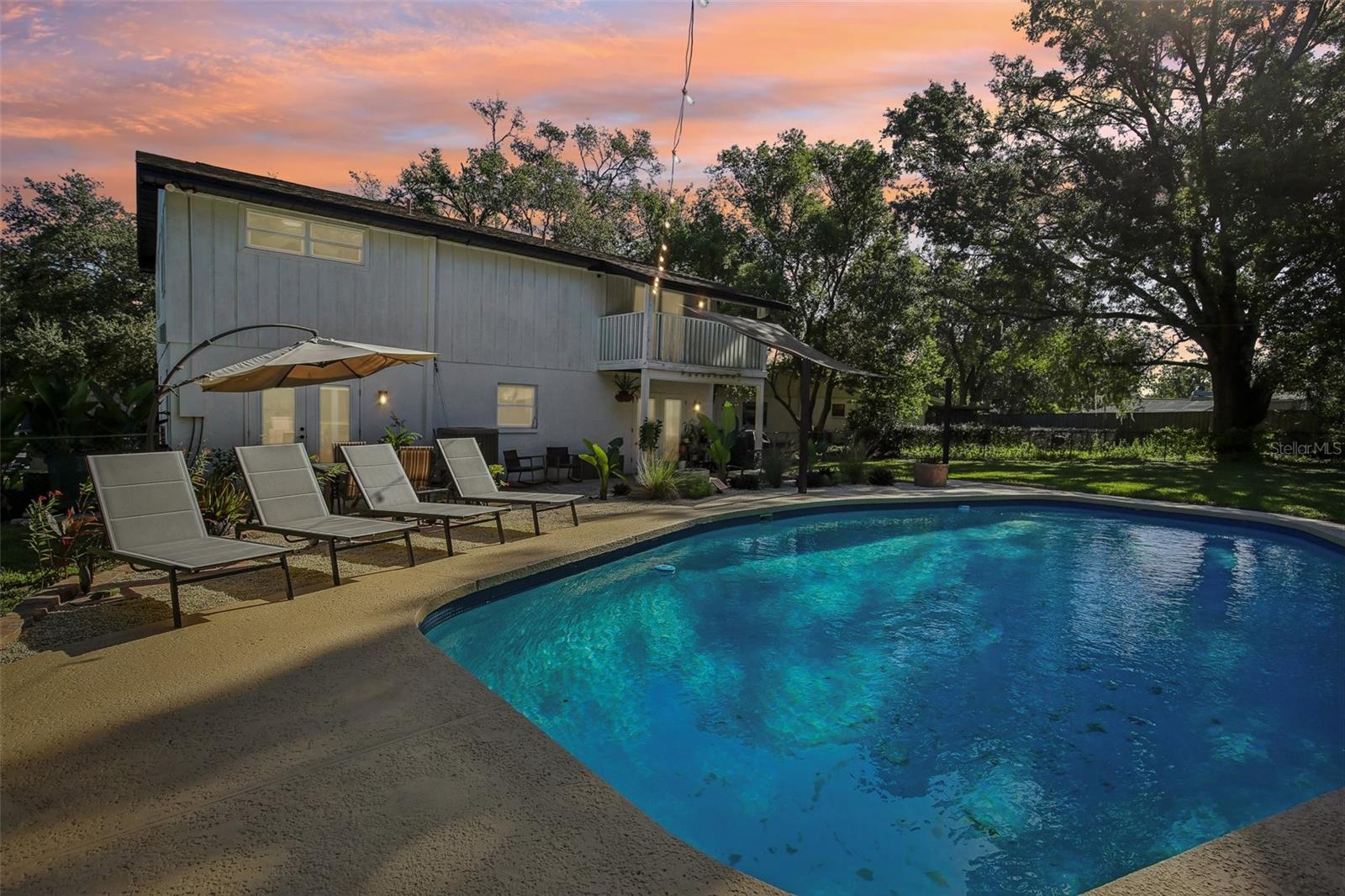 18410 STERLING SILVER CIRCLE, Lutz, FL 33549