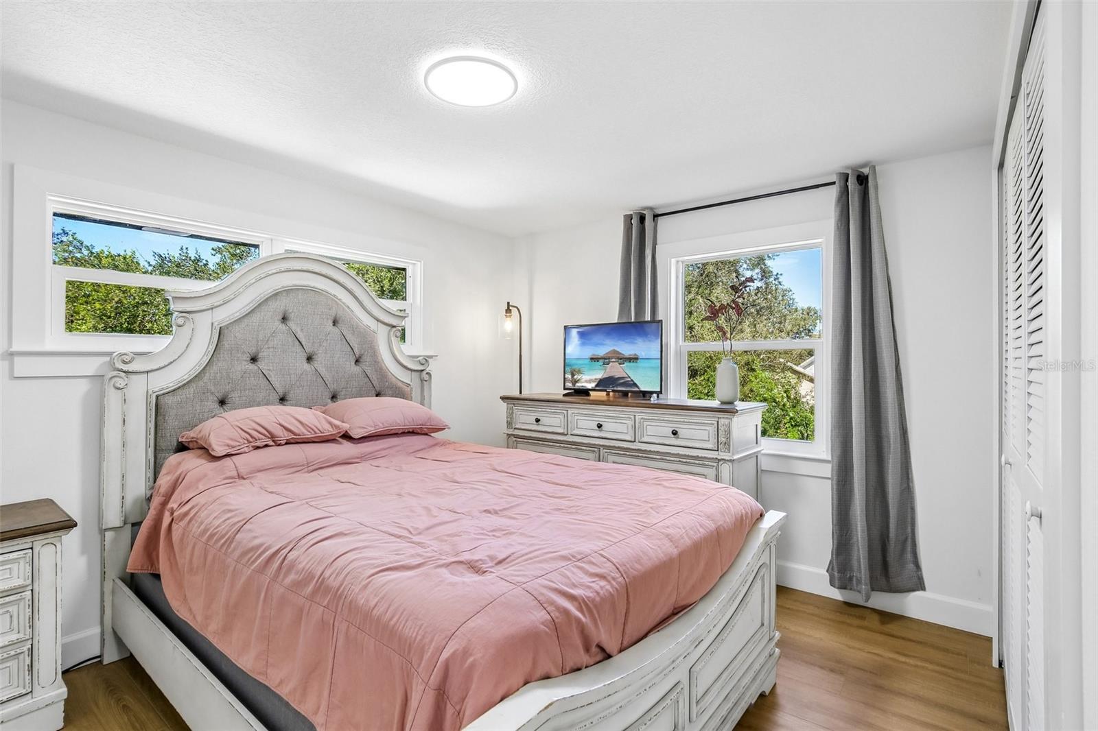 18410 STERLING SILVER CIRCLE, Lutz, FL 33549