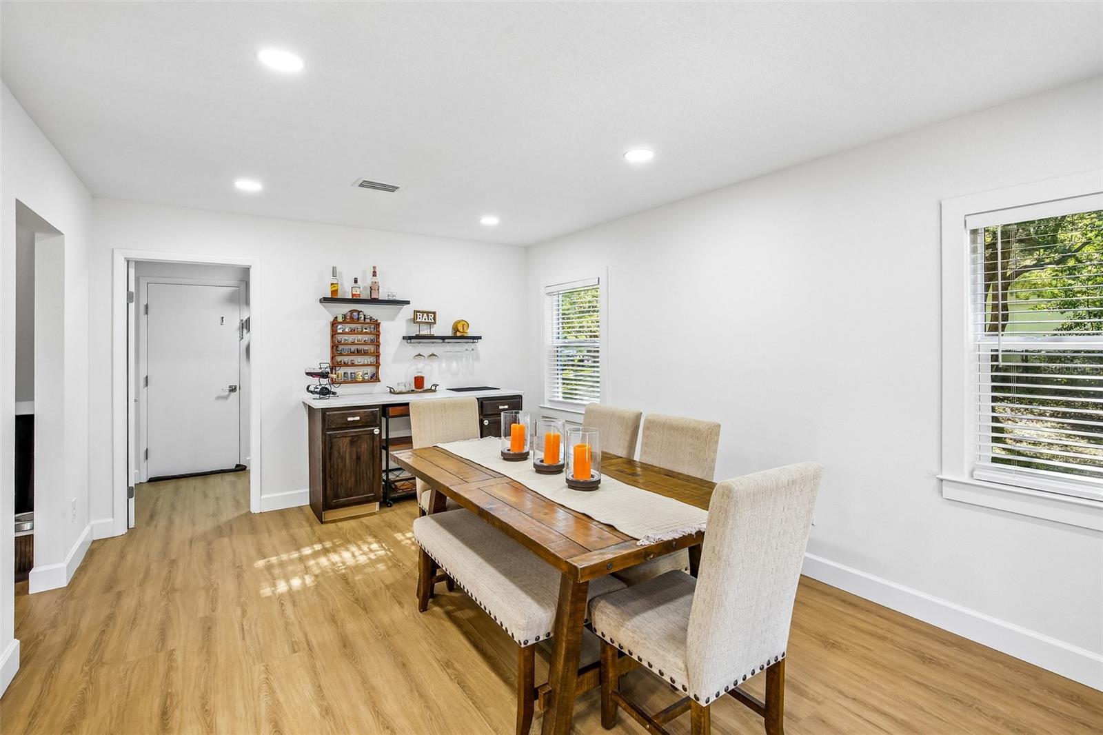 18410 STERLING SILVER CIRCLE, Lutz, FL 33549