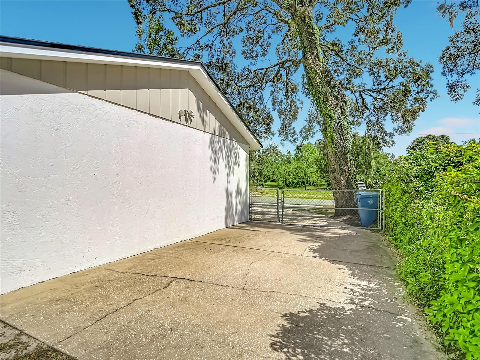 1417 BAVON AVENUE, Spring Hill, FL 34609