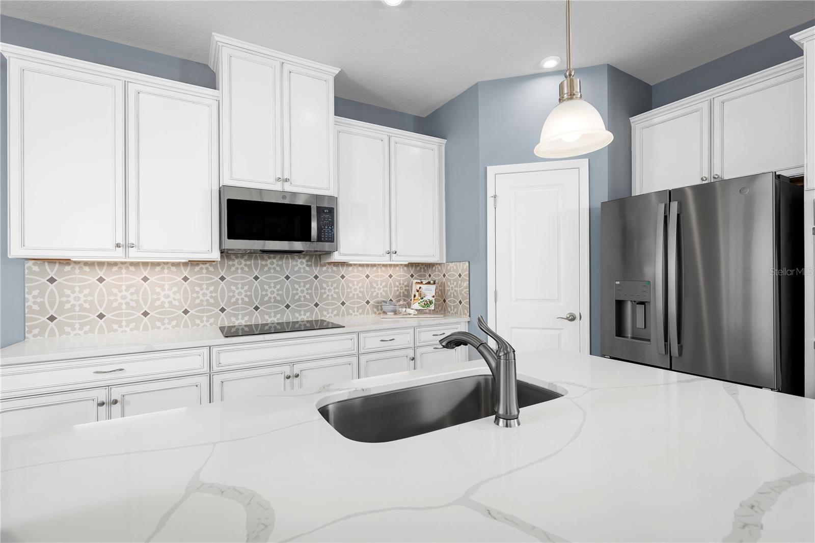 2486 WHITE LADYFISH ROAD, Wimauma, FL 33598