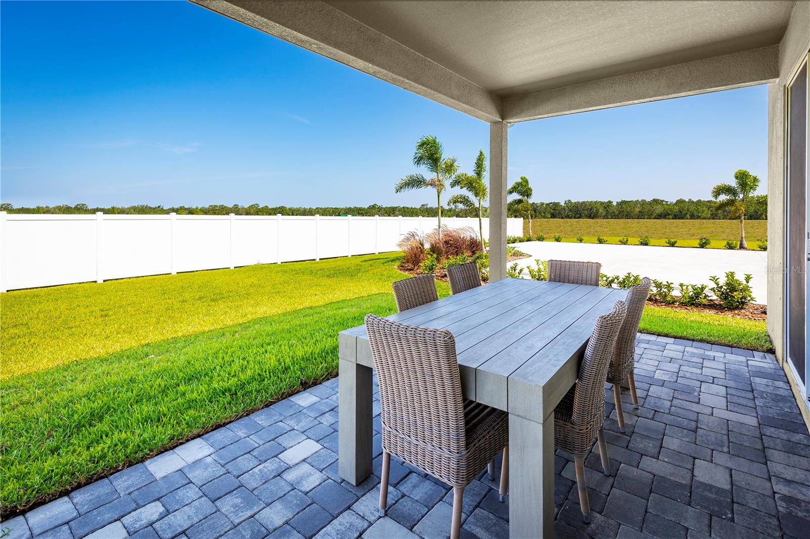 2486 WHITE LADYFISH ROAD, Wimauma, FL 33598