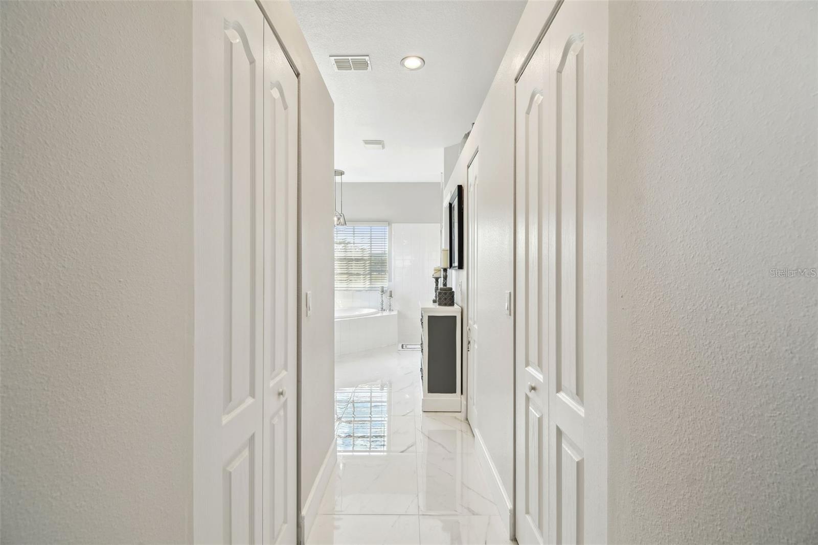 Primary ensuite entrance