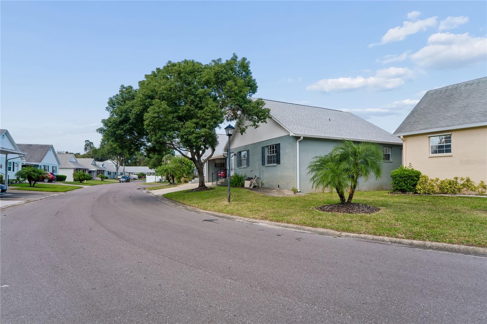 6707 HICKORYWOOD LANE, #3B, New Port Richey, FL 34653