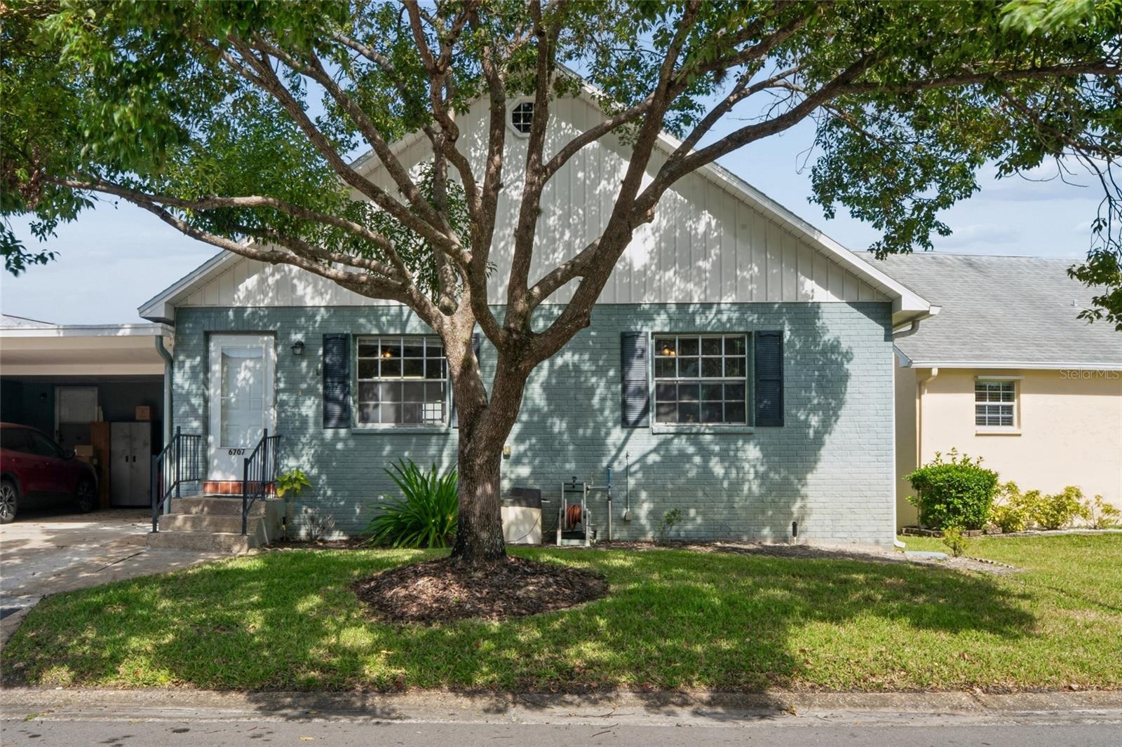 6707 HICKORYWOOD LANE, #3B, New Port Richey, FL 34653