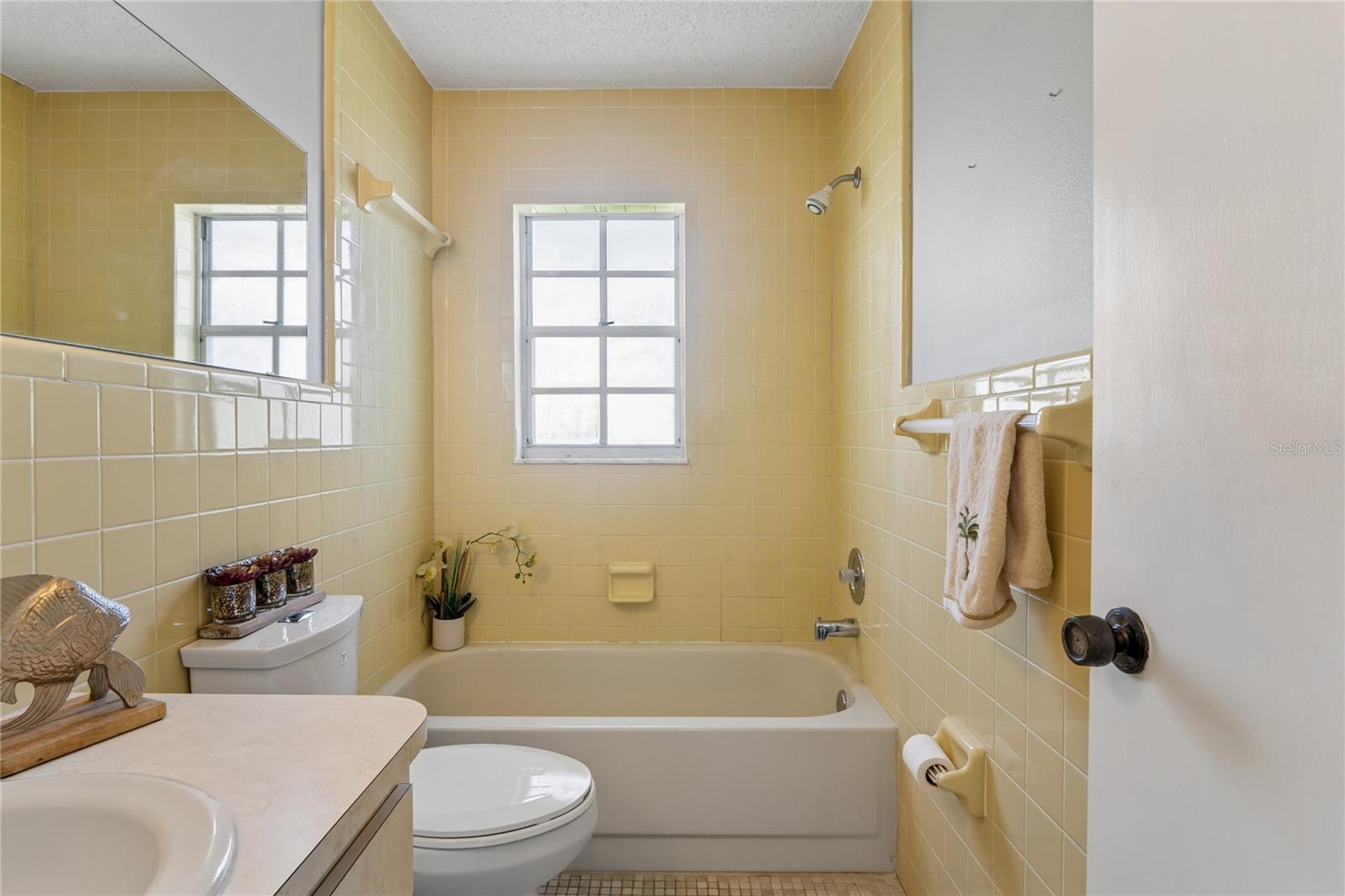 6707 HICKORYWOOD LANE, #3B, New Port Richey, FL 34653