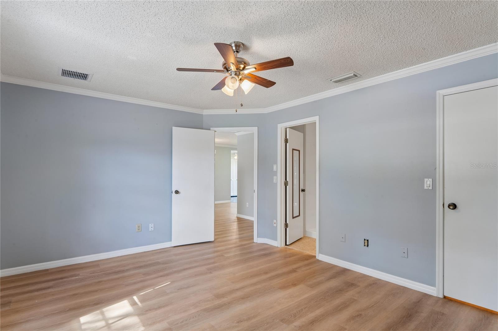 6707 HICKORYWOOD LANE, #3B, New Port Richey, FL 34653